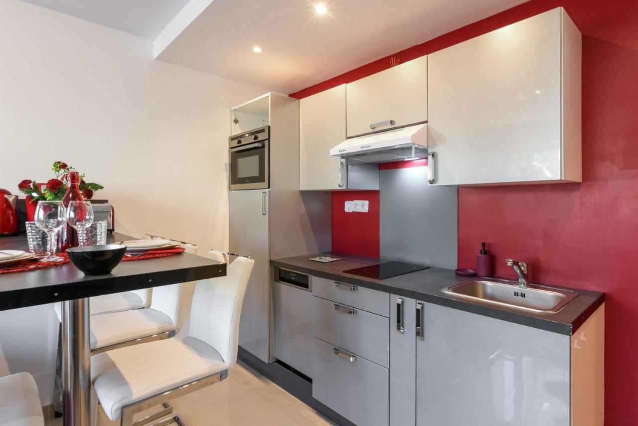 Au Nom De La Rose - Casa Vostra - Caution 800 Eur & Id Requises - Annemasse Apartman Kültér fotó