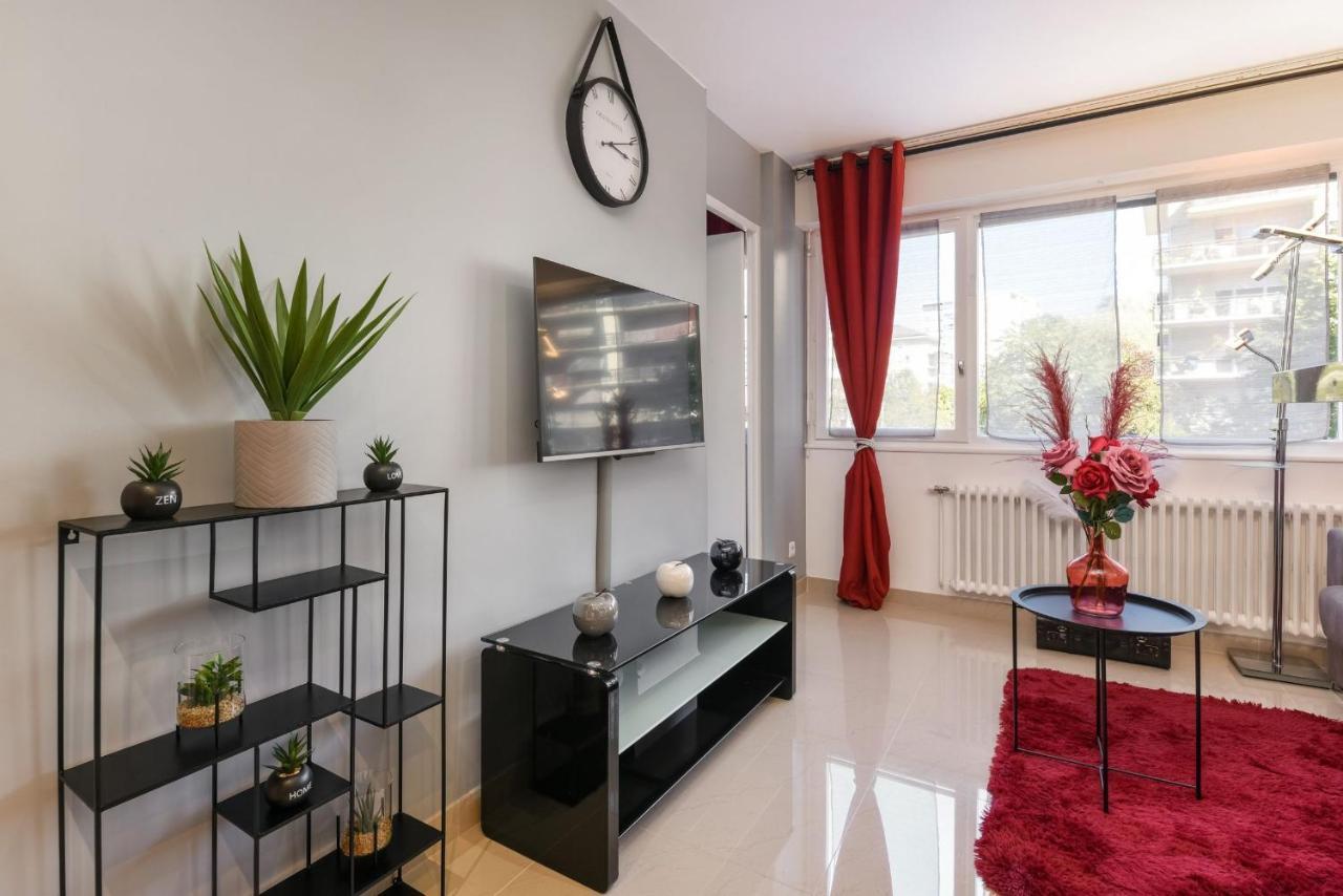 Au Nom De La Rose - Casa Vostra - Caution 800 Eur & Id Requises - Annemasse Apartman Kültér fotó