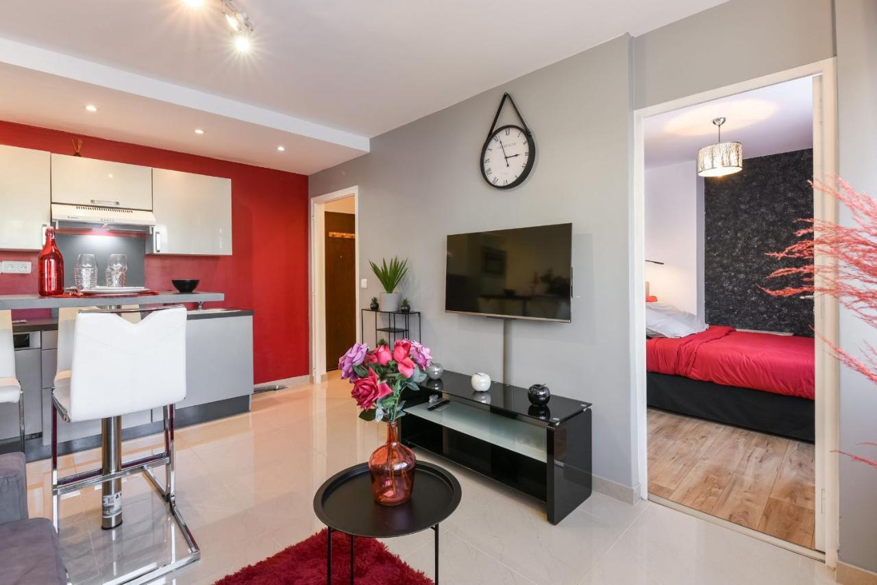 Au Nom De La Rose - Casa Vostra - Caution 800 Eur & Id Requises - Annemasse Apartman Kültér fotó